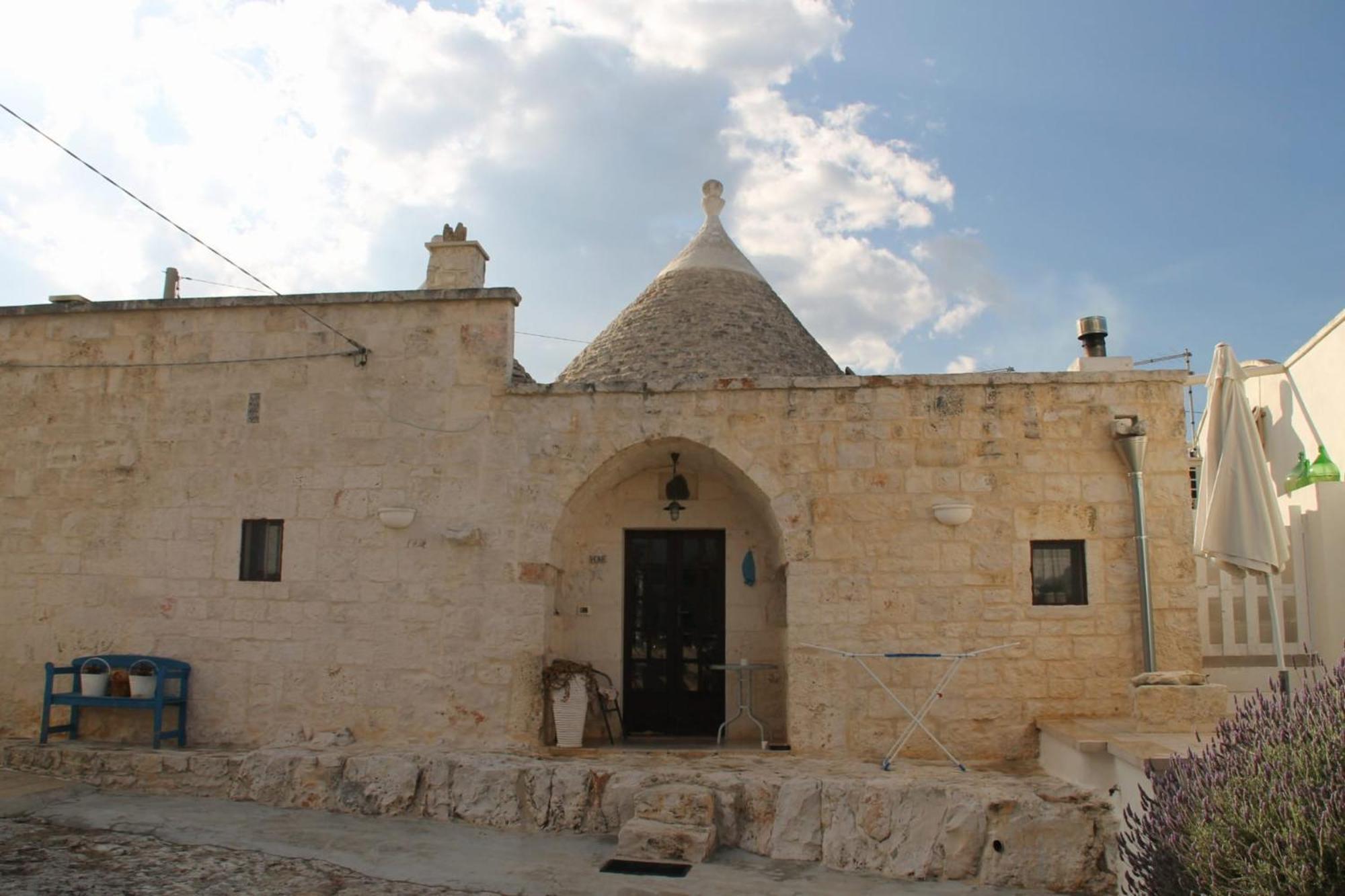 I Trulli Di Mario Villa Чистернино Екстериор снимка